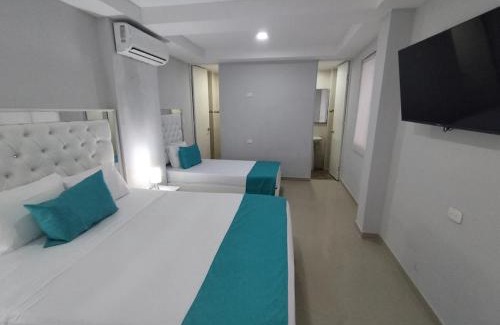Marbella Cabina | Bm-17 room near the sea with air conditioning and WIFI