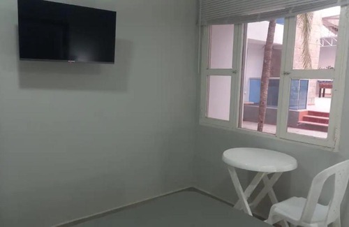 Marbella Cabina | Bm-6 room near the sea with air conditioning and WIFI
