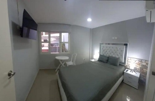 Marbella Cabina | Bm-6 room near the sea with air conditioning and WIFI