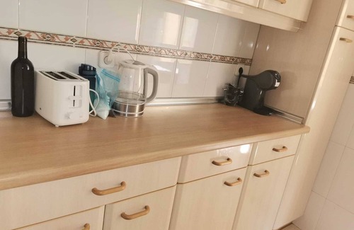 Pacifico Apartamento | BnB Retiro - Habitación Privada en un Apartamento Compartido