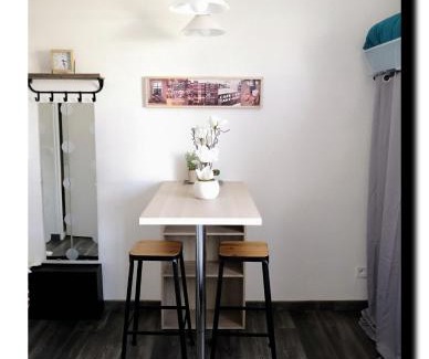 Up 1.5 Saint-Ferreol Apartamento | BnBesak Besancon Micropolis