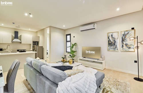 Al Aqiq Apartamento | bnbmehomes-Top APT nr Kingdom Tower-B11