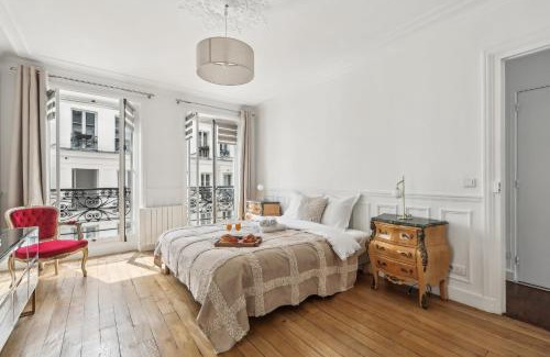 Faubourg-du-Roule Apartamento | BnBNova - 3BR - Champs Élysées - 3BR