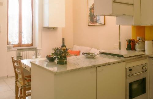 Porta Volta Apartamento | BnButler - Farini - Beautiful One Bedroom Apartment - Central