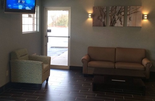 Ashland City Hotel | Boarders Inn & Suites by Cobblestone Hotels – Ashland City