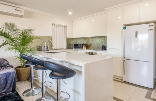 Mindarie Apartamento | Boardwalk Bliss Explore the Lively Mindarie Marina