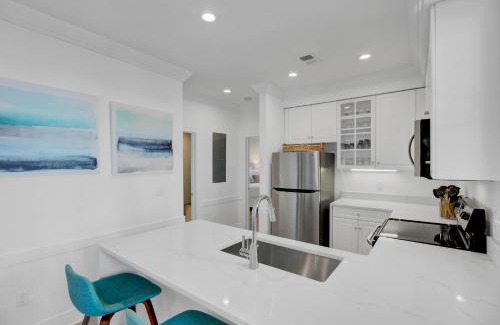 Isle of Palms Casa | Boardwalk Home 120 by Wild Dunes, in Resort Core