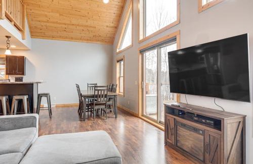 Eagle River Casa | Boat Dock and Furnished Deck Northwoods Lake House