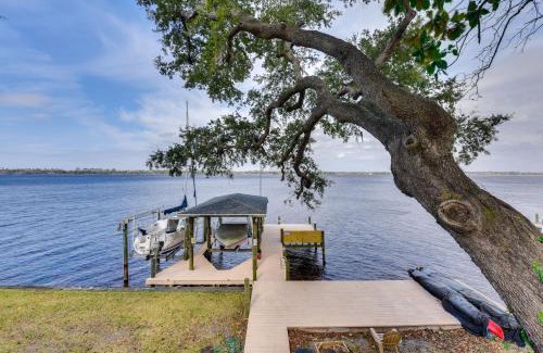 Panama City Casa | Boat Dock and Game Room Waterfront Panama City Gem
