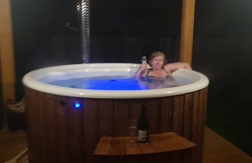 Ferrensby Alquiler De Eote | BOAT with hot tub