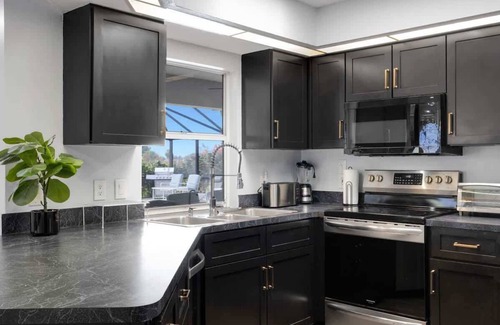 Pebble Beach Casa | Boca Grande Getaway 4BR 2BA Golf Course POOL