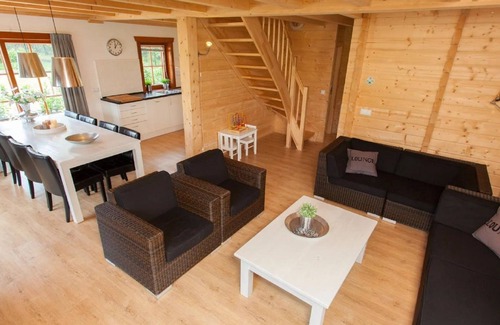 Langeberg Casa | Boekhorst l'etage Sauna 12 by Interhome