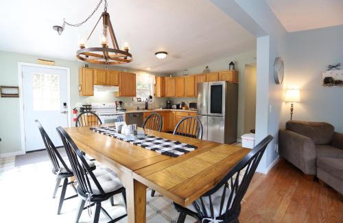 Campton Casa | Bog Road 76, Campton
