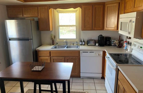 Fort Smith Casa | Boho Bungalow 2-bedroom house Professionally Cleaned in delightful Fort Smith