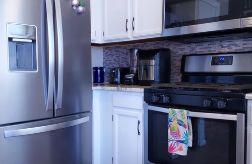 Walnut Grove Casa | Boho Comfort & Mountain View! Your pup wants u to bring em to the BEST dog park!