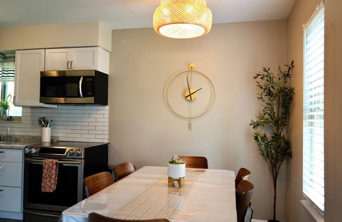 Lindenwald Casa | Boho on Bishop - Spooky Nook, Miami U & Hospitals