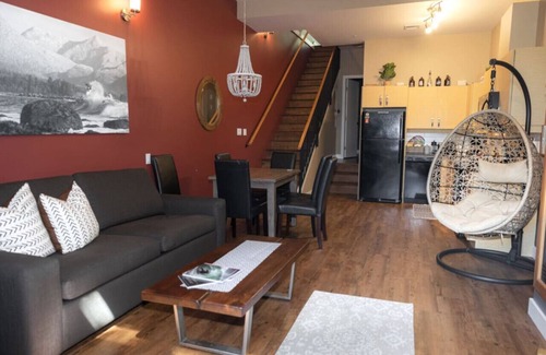 Ucluelet Apartamento | Boho Zen- 2 bedroom on the Inlet