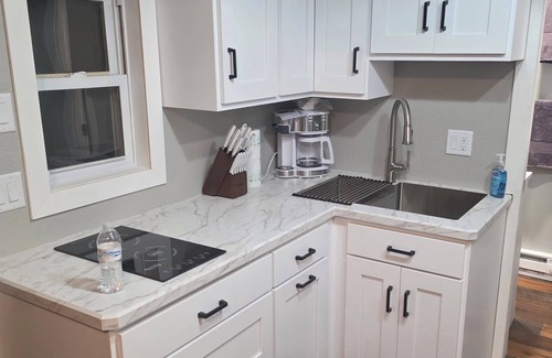 Charles City Cabina | Bone's Backwater Retreat - "Where Rest and Relax are on Repeat!" 1 bd Cabin