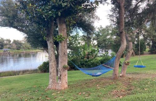 Bunkers Cove Casa | Bonita Cottage