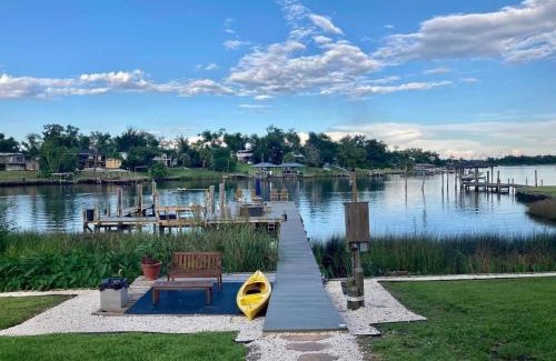 Bunkers Cove Casa | Bonita Cottage