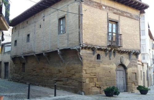 Briones Apartamento | BONITO ALOJAMIENTO EN BRIONES