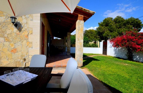 Can Pastilla Chalet De Esquí | Bonito chalet con piscina cerca del mar