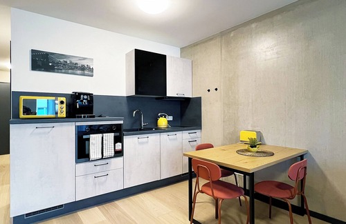 Wachtberg Apartamento | Bonquartier | Design apartment with balcony, parking space + charging station