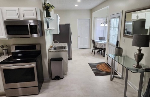 Sharpsburg Casa | Book and Relax