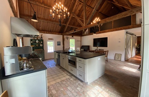 Center Tuftonboro Casa | Book Now! Fall Forecast for Amazing Foliage!