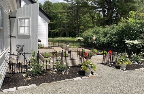 Center Tuftonboro Casa | Book Now! Fall Forecast for Amazing Foliage!