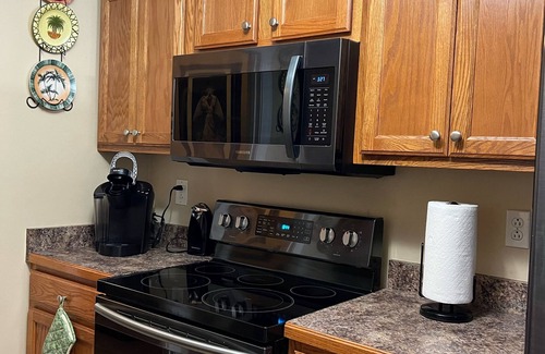 Springfield Casa | Book The Essential Stay! It’s a short +\-30 min dr to Nashville/Clarksville TN