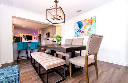 Carrollwood Casa | Tampa Lake Life | 'Cause Beaches Be Salty