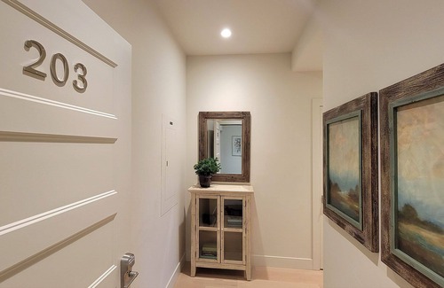 Historic Railroad District Condominio | BookStayHop - Suite Windsor - Plaza North
