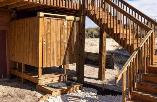 North Topsail Beach Apartamento | Boomerang- Oceanfront Log Cabin in North Topsail