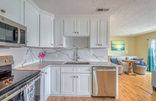 Lynn Garden Casa | Boone Lake House near Marina TriCities Airport