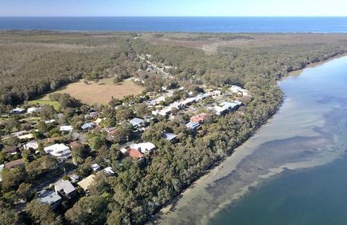 Green Point Casa | Booti Booti Chateau Lakeside