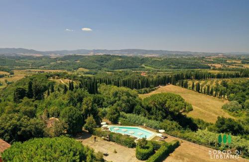 Peccioli Casa | Borgo di Libbiano - for exploring all of Tuscany