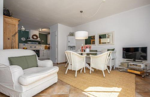 Wieck auf dem Darss Apartamento | Born - Wieck Ferienwohnung Wildrose