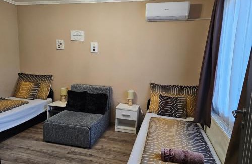 Debrecen Cama Y Desayuno | Borostyán Panzió