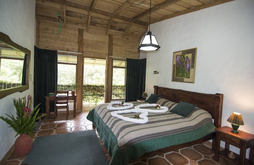 Sarchí norte Cabina | Bosque de Paz