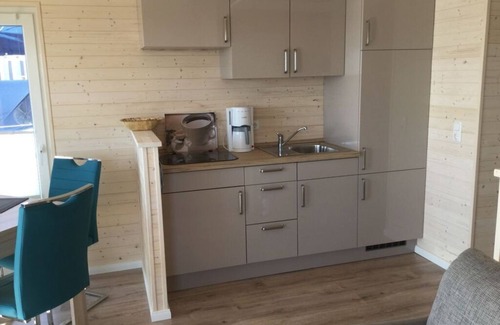 Burgstaaken Alquiler De Eote | Casa flotante premium en el lago