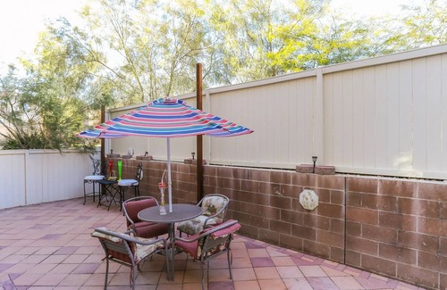 Las Vegas Casa | Bossey Blue Moon