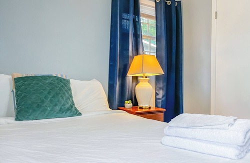 Normal Hotel | Boswell Bliss