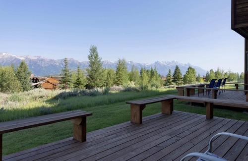 Spring Creek Ranch Casa | Boundary JH: Gruen 3107