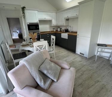 Pickering Casa | Boundary Stable