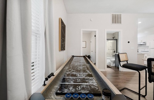 Butchertown Casa | Bourbon trail spacious house that sleeps 8 with a fun yard & is newly renovated!