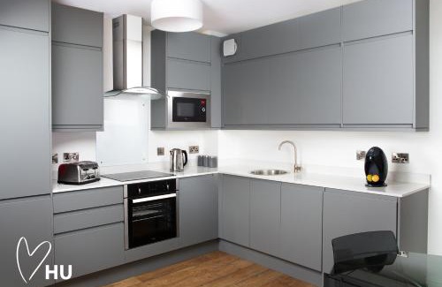 Hull Apartamento | Boutique 1 Bdrm Duplex Suite on Marina-105