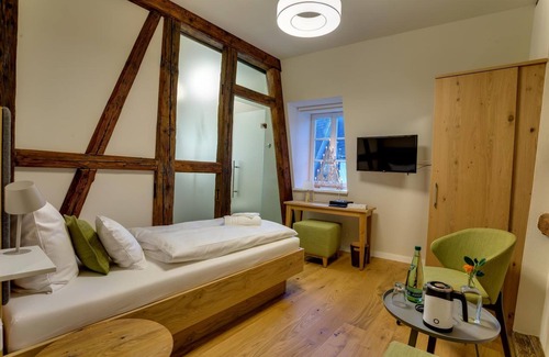 Schlettau Hotel | Boutique Hotel Grüner Zweig