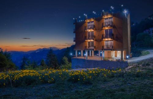 Dharampur Apartamento | Boutique Hotels & 3 Bed Rooms Villas I Vacations I Conference I MICE I Family Events I Open Air Terrace I Sky Bonfire I Charvi Retreat by Exotic Stays