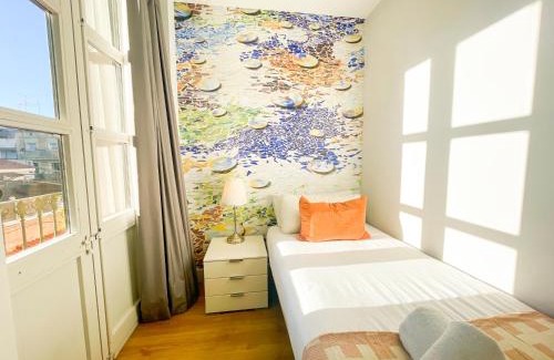 el Camp d'en Grassot i Gracia Nova Apartamento | Boutique Pare Lainez- 2 BR Sagrada Famlia with balcony